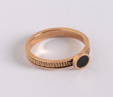 Black Round Ring - Rose Gold