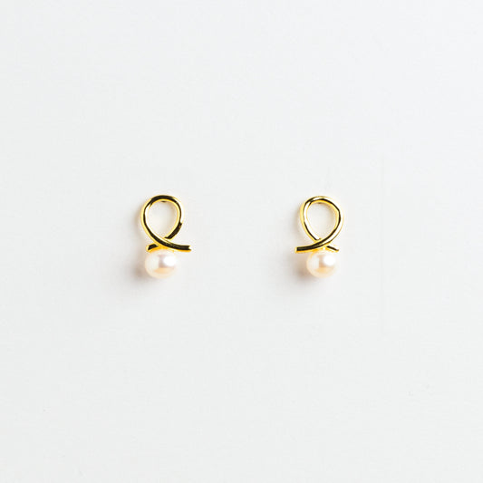 Elegant S925 Gold Earring with Pearl