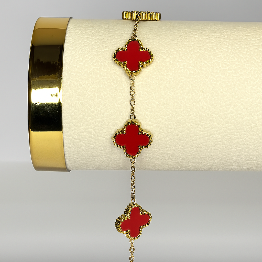 Red Clover Motif Bracelet – Gold Plated