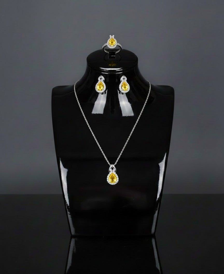 Simple Fashion Three Luxurious Zircon Jewelry Set(Golden)
